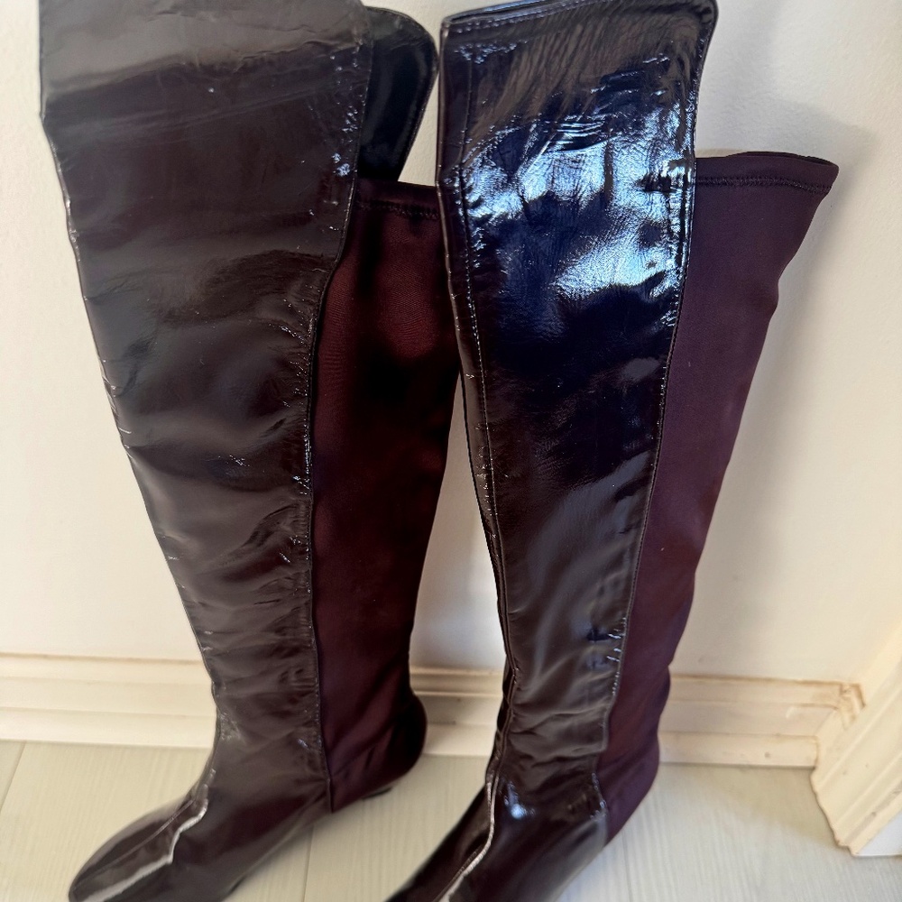 Knee high boots-Patent Leather front stretch back!